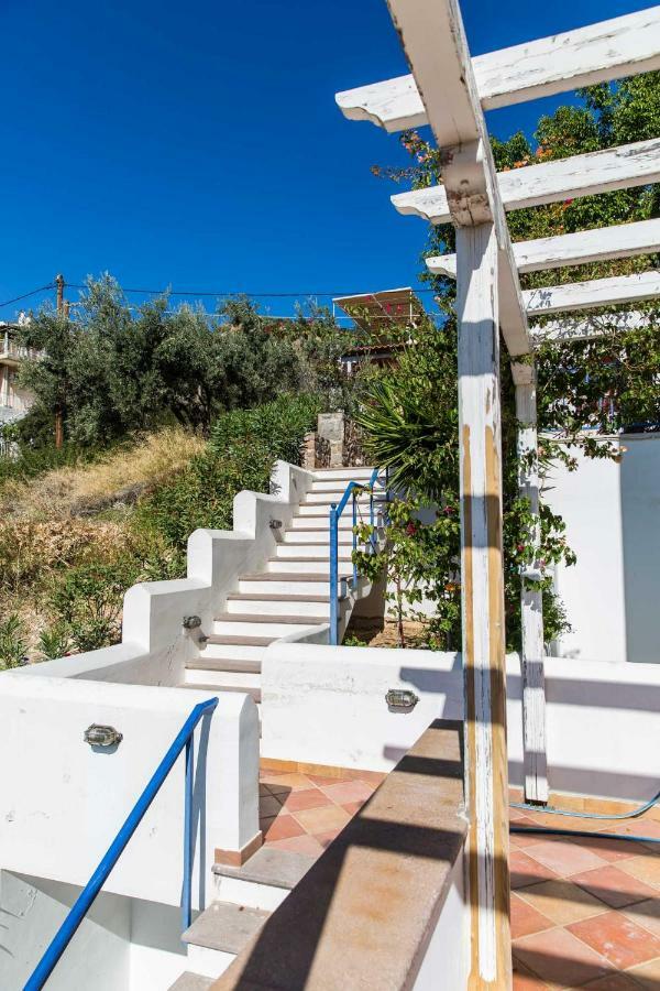 Villa Euphoria In Aegina, A' Marathonas Bay Εξωτερικό φωτογραφία